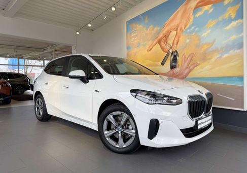 BMW 225, 2022