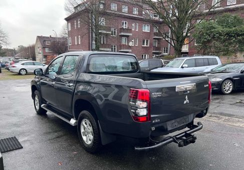 Mitsubishi L200, 2020