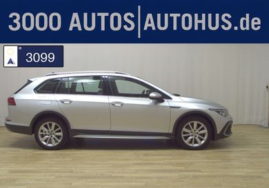Volkswagen Golf, 2022
