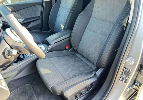 BMW 120, 2025
