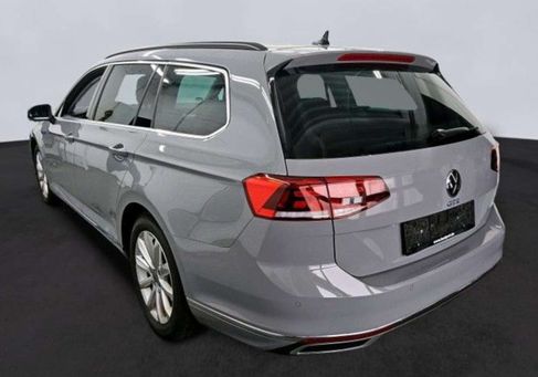 Volkswagen Passat Variant, 2023