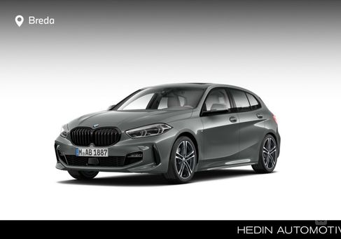 BMW 118, 2024