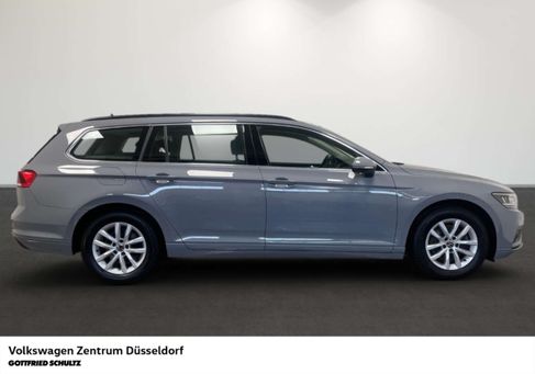 Volkswagen Passat Variant, 2023