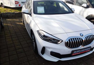 BMW 118, 2021
