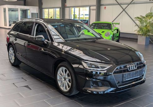Audi A4, 2022