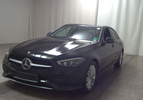 Mercedes-Benz C 200, 2023