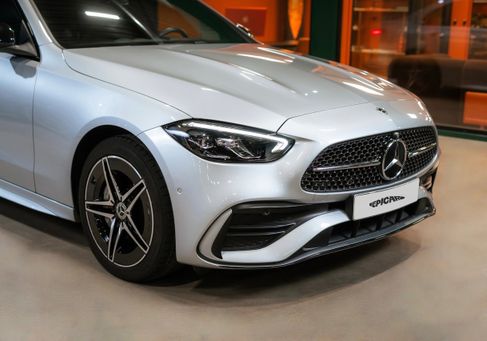 Mercedes-Benz C 300, 2023