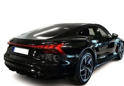 Audi e-tron, 2022