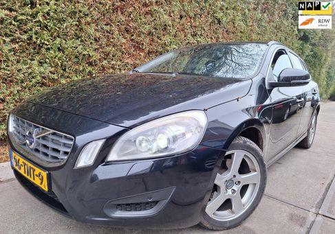 Volvo V60, 2011