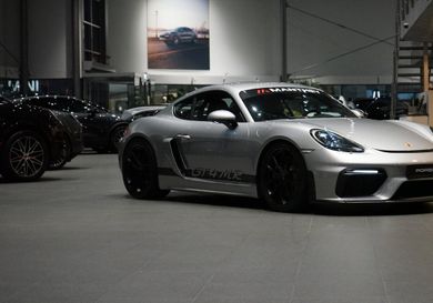 Porsche Cayman, 2023