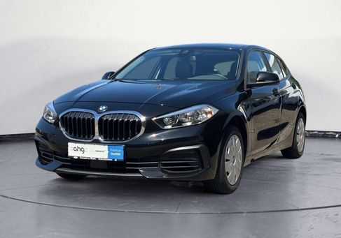 BMW 116, 2023