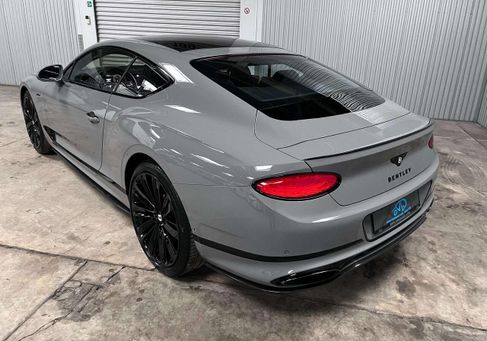 Bentley Continental, 2022