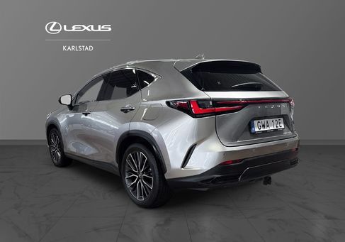 Lexus NX, 2023