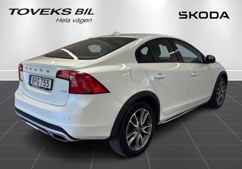 Volvo S60 Cross Country, 2017