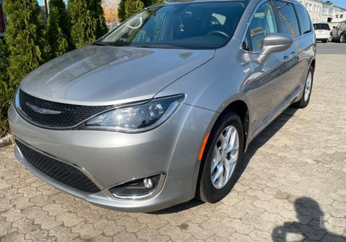 Chrysler Pacifica, 2017