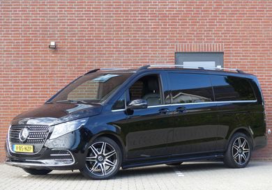 Mercedes-Benz V 300, 2024
