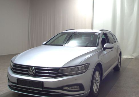 Volkswagen Passat Variant, 2024 2