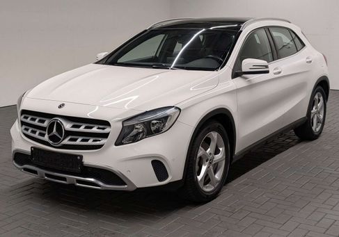 Mercedes-Benz GLA 180, 2018