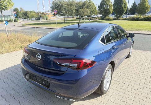 Opel Insignia, 2022 3