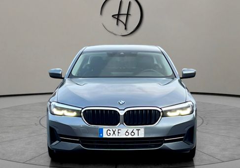BMW 530, 2021