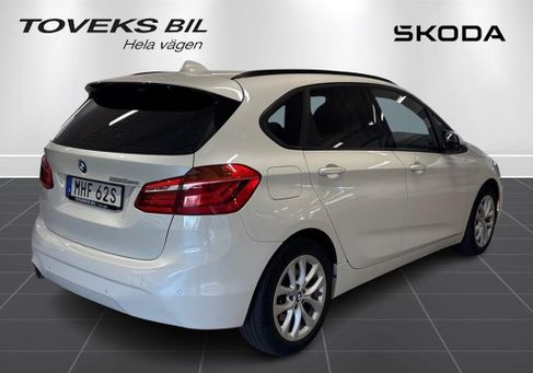 BMW 225 Active Tourer, 2021