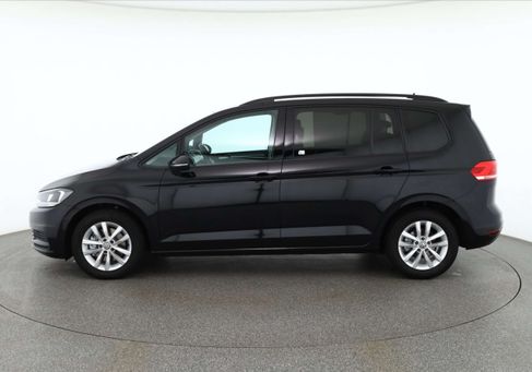 Volkswagen Touran, 2019 2