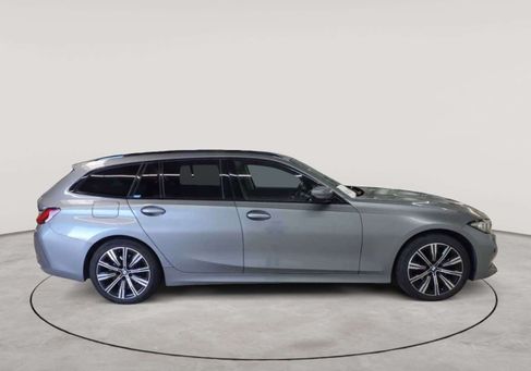 BMW 320, 2024 3