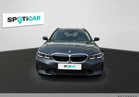 BMW 318, 2021