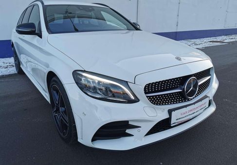 Mercedes-Benz C 300, 2021