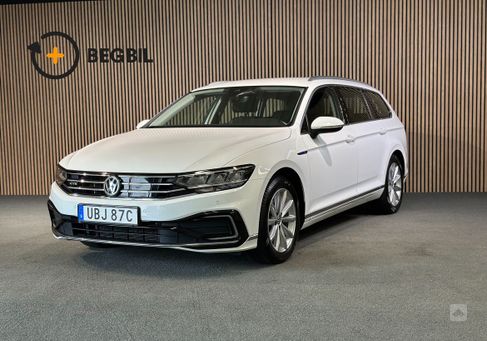 Volkswagen Passat Variant, 2020