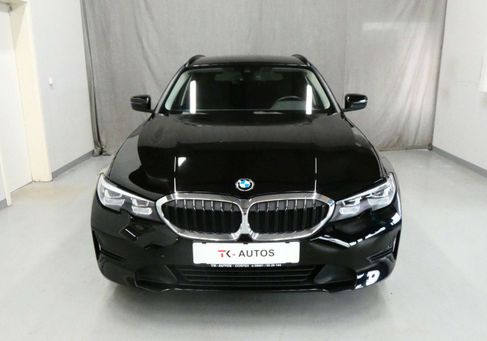BMW 318, 2020