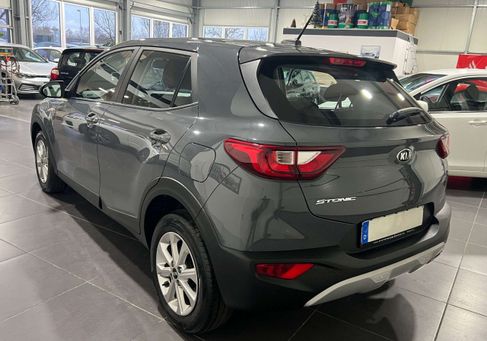 Kia Stonic, 2021
