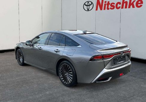 Toyota Mirai, 2024 3