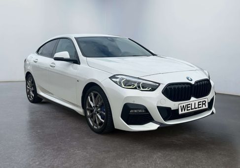 BMW 218, 2020 3