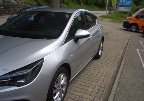 Opel Astra, 2020