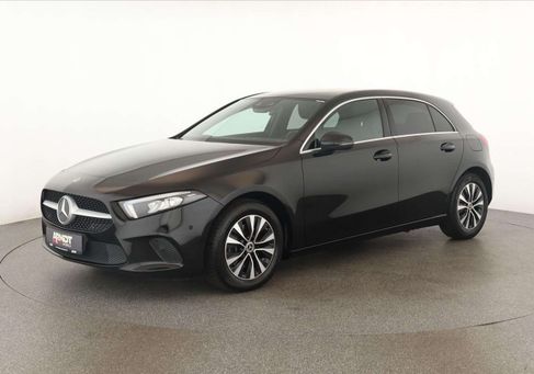 Mercedes-Benz A 200, 2021