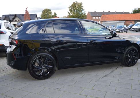 Opel Astra, 2022