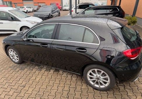 Mercedes-Benz A 250, 2021