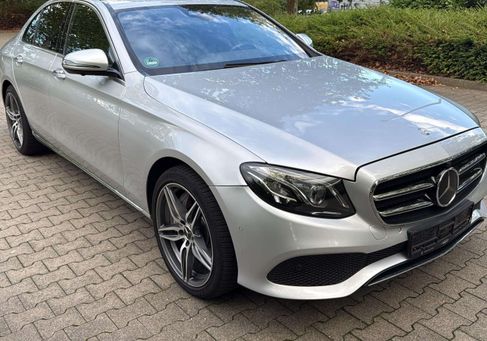 Mercedes-Benz E 350, 2018 3