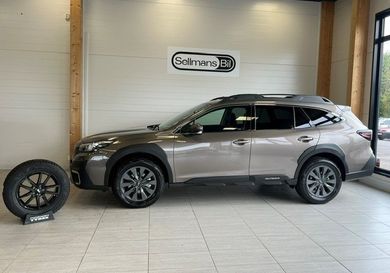 Subaru OUTBACK, 2025