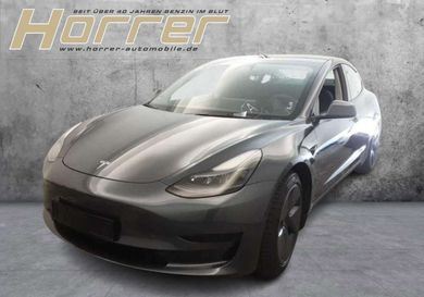 Tesla Model 3, 2022