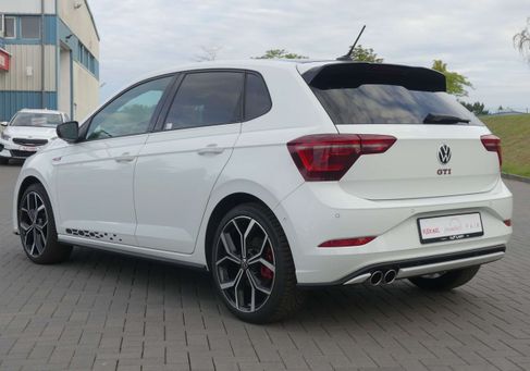 Volkswagen Polo, 2023 3