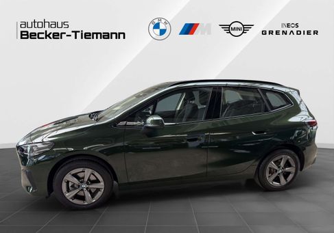 BMW 220, 2025 3