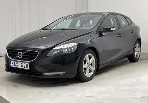 Volvo V40, 2014