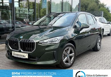 BMW 220, 2025