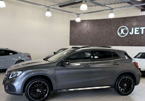 Mercedes-Benz GLA 220, 2018 3