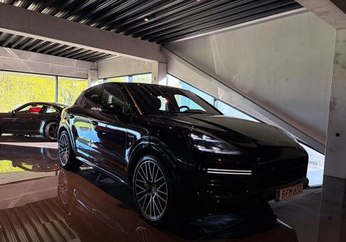 Porsche Cayenne, 2020