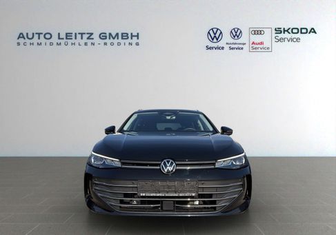 Volkswagen Passat Variant, 2025