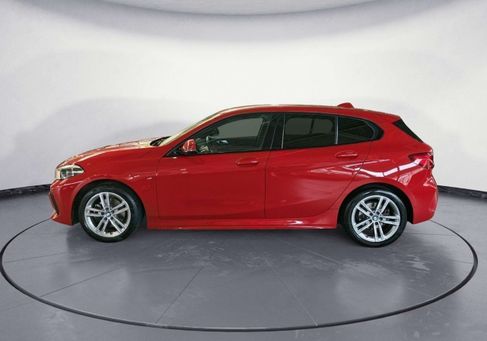 BMW 118, 2021
