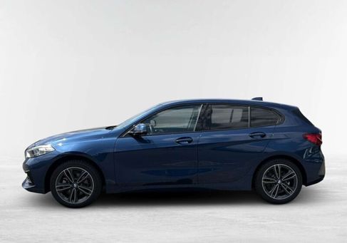 BMW 118, 2023